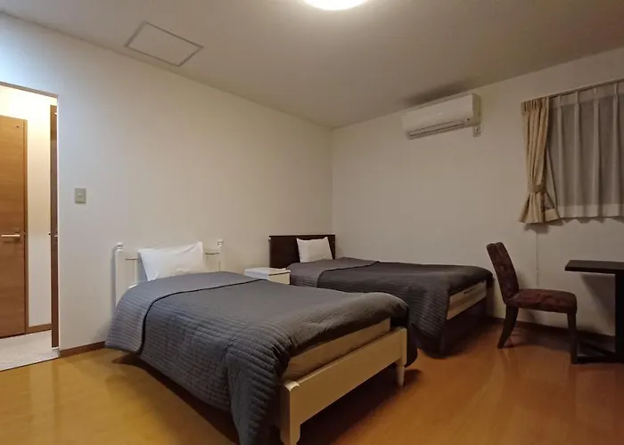 Hotel Swan Lake Nagara